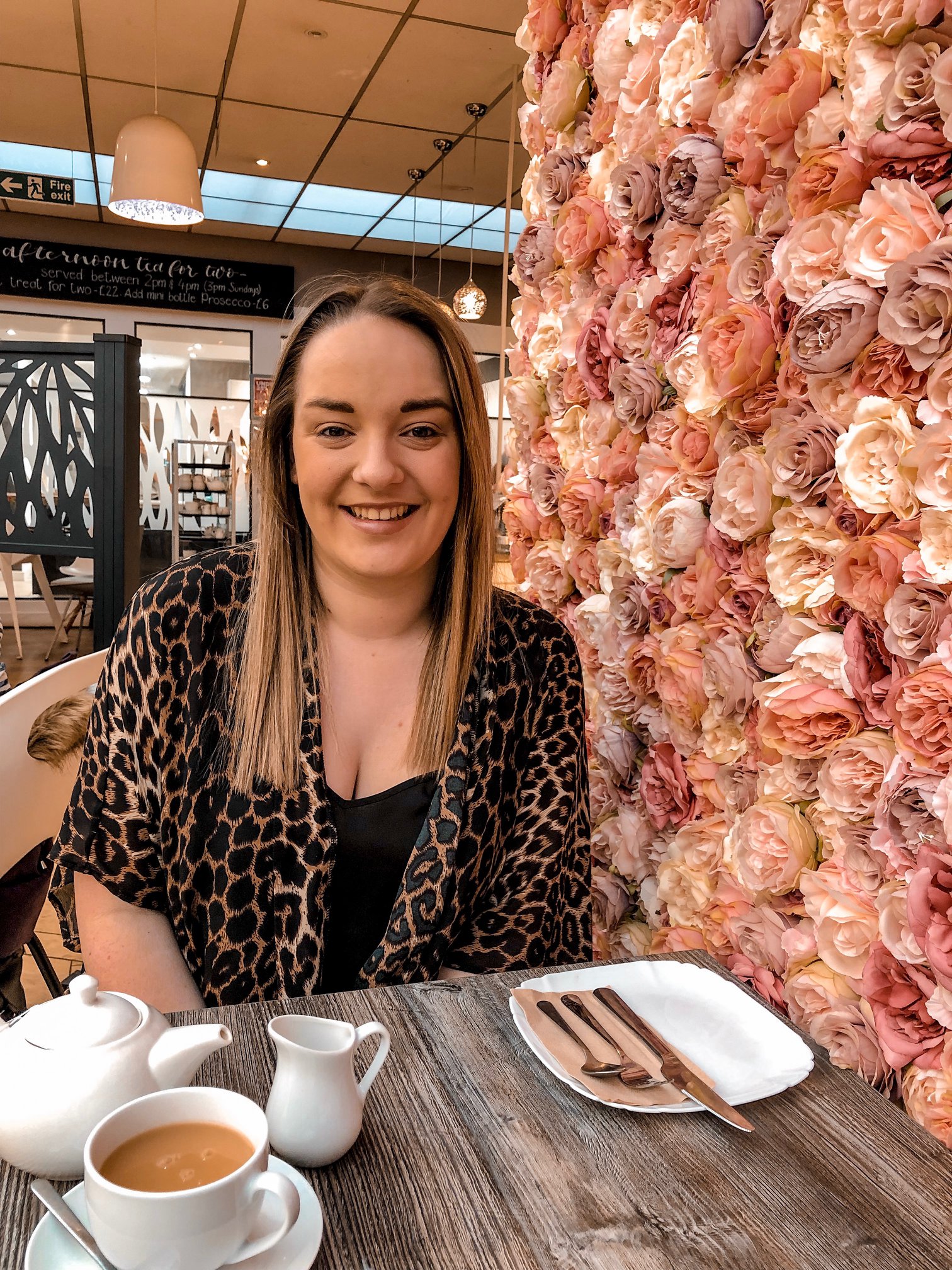 Afternoon Tea | Nicole Navigates