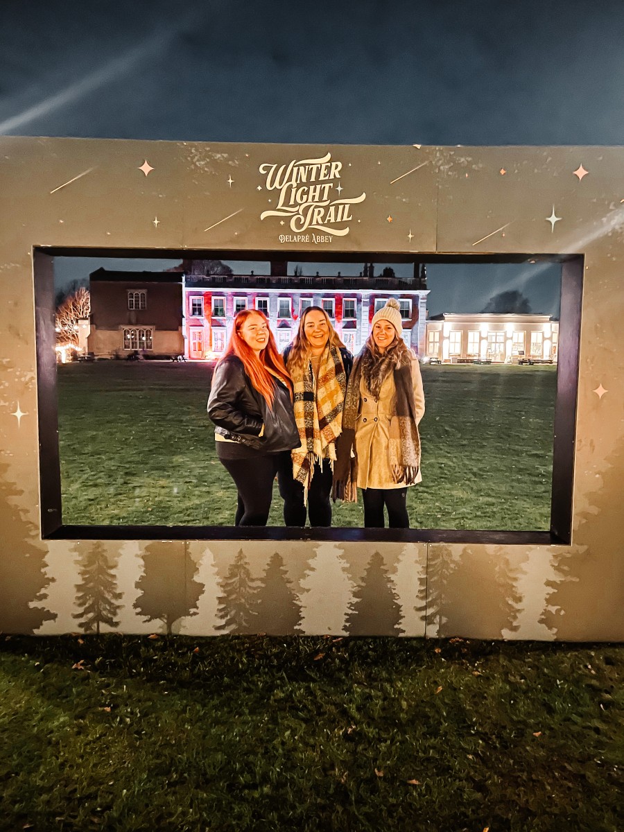 Nicole and her friends at The Northampton Winter Light Trail at Delapré Abbey 